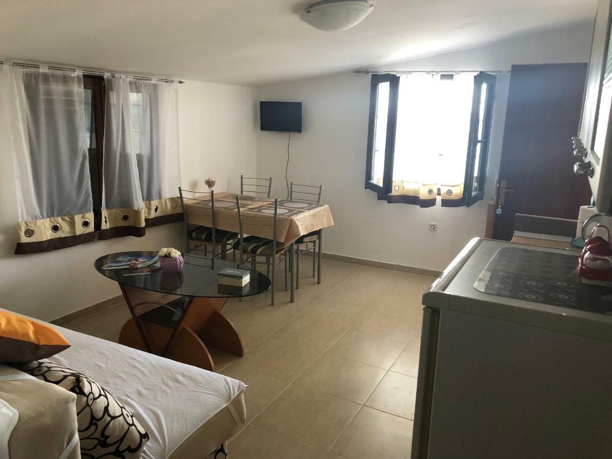Apartment Leon & Grga Sibuljina Luaran gambar